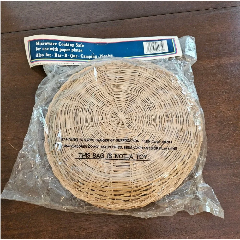 Vintage Kmart Paper Plate Holders Tan Wicker Microwave Safe Vintage 4 Pack